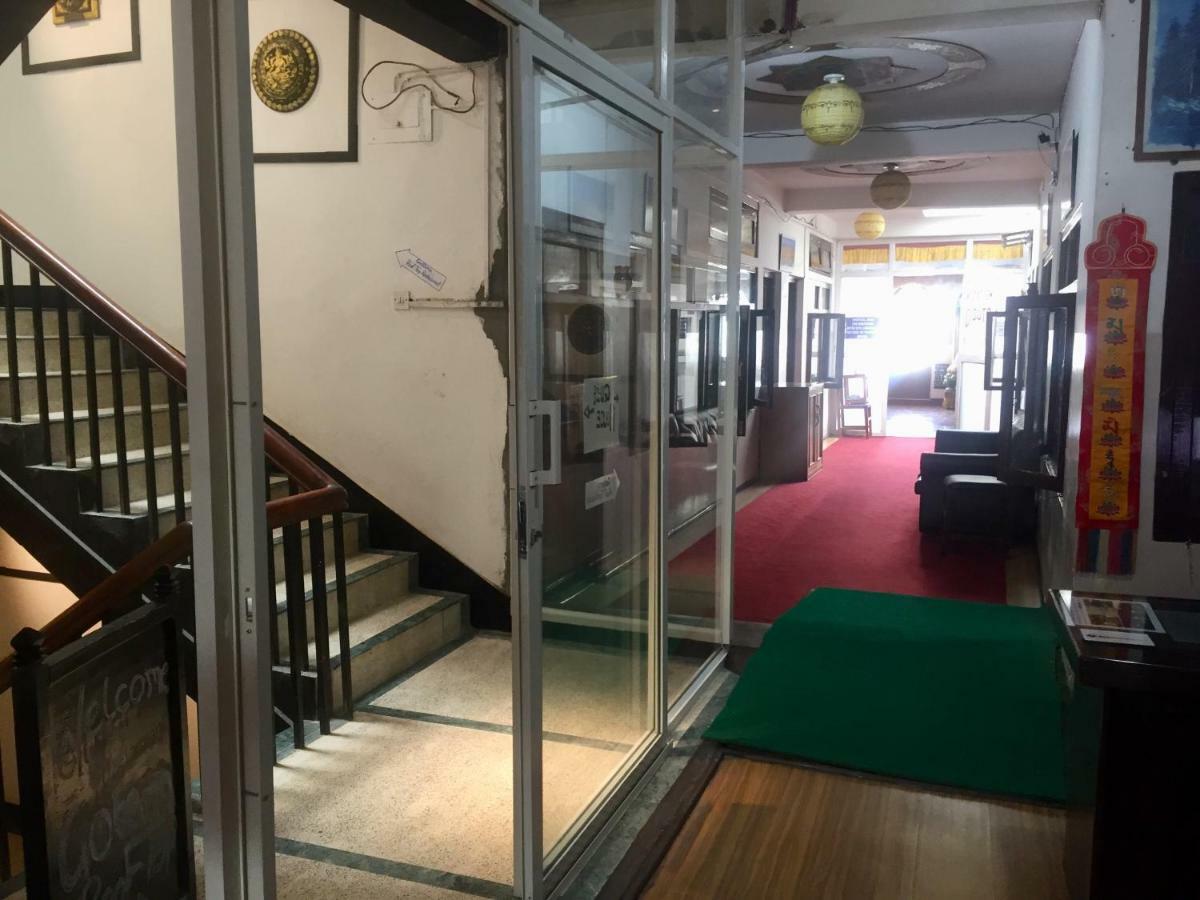 Flavors Inn Meditation Center 카트만두 외부 사진